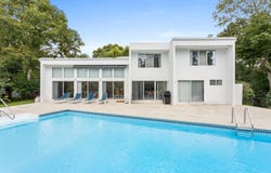 40 Peacock Path, East Quogue, NY 11942