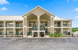 135 Upper Emerald Bay Circle, Hollister, MO 65672