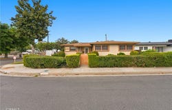 1803 N Studebaker, Long Beach, CA 90815