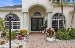5847 LEXINGTON Drive, PARRISH, FL 34219