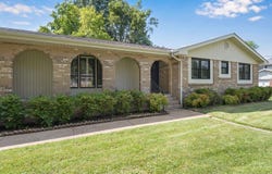 154 Valleybrook Circle, Hixson, TN 37343
