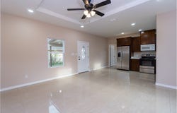 404 Dewey Avenue, Alice, TX 78332