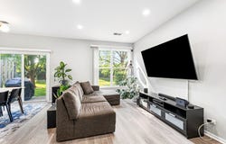 991 Sheridan Circle, Naperville, IL 60563