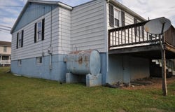 151 E CRAIG ST, CRAIGSVILLE, VA 24430