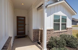 129 Maybelline Rd, Jarrell, TX 76537