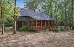445 Live Oak Drive, Lucedale, MS 39452