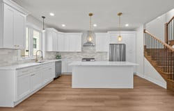 7610 W 60th Place, Summit, IL 60501