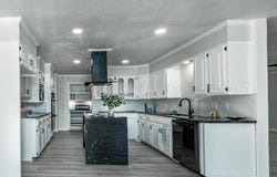 2414 14th Avenue, Canyon, TX 79015-5514