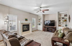 15651 Boston Parkway, Clive, IA 50325