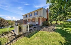 8458 Coventry Dr, McCandless, PA 15101