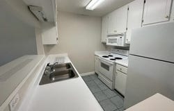 112 Candle Brook Dr, Dothan, AL 36303