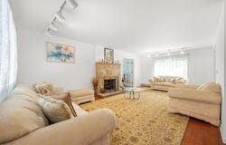15 E Pierrepont Ave, Rutherford Boro, NJ 07070-2317
