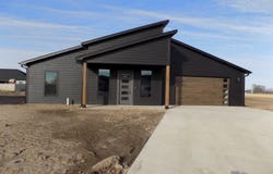 819 N ALLEN St, CENTRALIA, MO 65240