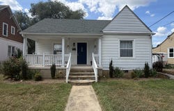 19 Lake Ave, Salem, VA 24153