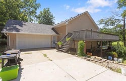 8010 Rock Creek Drive, Ozawkie, KS 66070