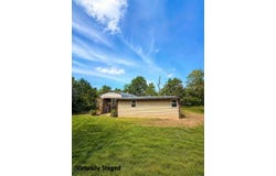1007 Private Road 2002, Giddings, TX 78659