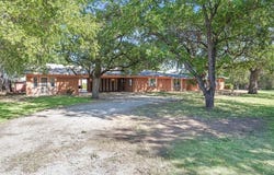 3055 Midway Road, Grapevine, TX 76092