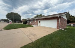 306 E Forrest, Sutton, NE 68979