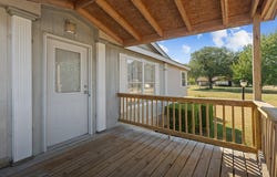 300 Morningside Dr, Hooks, TX 75561