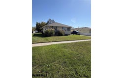 807 DAKOTA, Alliance, NE 69301