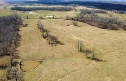 P Highway, Koshkonong, MO 65692