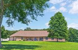 3850 S 155th Road, Bolivar, MO 65613