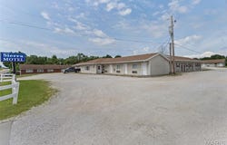 1215 S Fifth, Carrollton, IL 62016