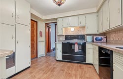 323 E Prospect Street, Girard, OH 44420