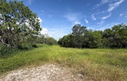 301 Paisano Dr., George West, TX 78022
