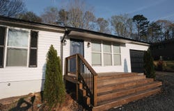 344 Bobo Road, Wellford, SC 29385