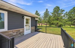 703 W 3rd St, Dell Rapids, SD 57022