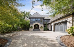 425 Carpenters Point, Wayzata, MN 55391