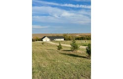 716 Road 900, Red Cloud, NE 68970