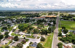 2104 PENINSULAR Drive, HAINES CITY, FL 33844