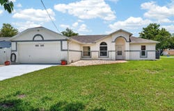 20 LAKE MEADOW WAY, ORMOND BEACH, FL 32174