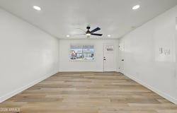 7142 W Westview Drive, Phoenix, AZ 85033
