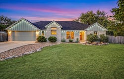36 RIDGEWOOD Cir, Wimberley, TX 78676
