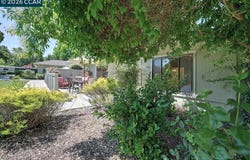 2223 Tice Creek Dr, Walnut Creek, CA 94595