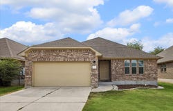520 S Brook Dr, Leander, TX 78641