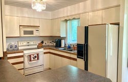 4474 Ridge Road, Wadsworth, OH 44281