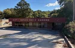 334 S WASHINGTON St, Ripley, TN 38063