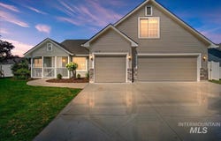 1117 Palace Ave, Emmett, ID 83617