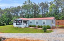 721 Cedar Crest Trail, Walhalla, SC 29691