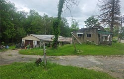 359 Ewing St, Meadowlands, PA 15347