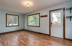 303 Broadway, Hanska, MN 56041