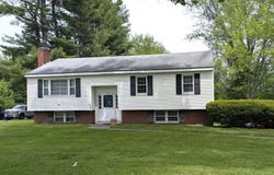 156 Center Bridge Rd, Lancaster, MA 01523
