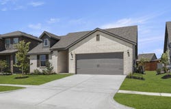 214 Bandit Trail, Terrell, TX 75160