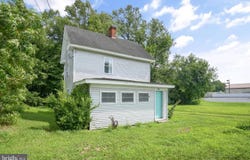 10041 ATLANTIC RD, ATLANTIC, VA 23303