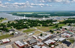 15 E Foley AVE, Eufaula, OK 74432