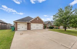 205 Callie Lane, Centerton, AR 72719
